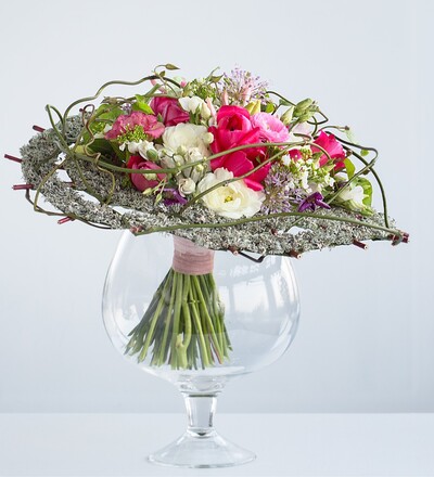 Купить Букет Малиновое послание в Минске с бесплатной доставкой в магазине флористики Садовская в Минске