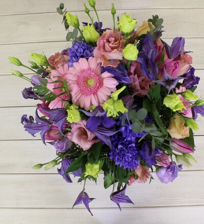 Купить Заказать композицию Летнее настроение с бесплатной доставкой по Минску в магазине флористики Садовская в Минске