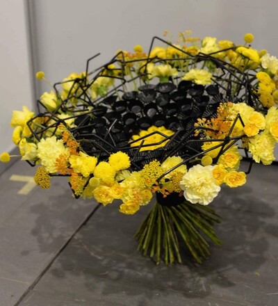 Купить Букет Сплетение в Минске с бесплатной доставкой в магазине флористики Садовская в Минске