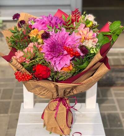 Купить Букет Краски осени в Минске с бесплатной доставкой заказать в магазине флористики Садовская в Минске