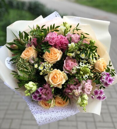 Купить Букет Нежное прикосновение 2 в Минске с бесплатной доставкой заказать в магазине флористики Садовская в Минске