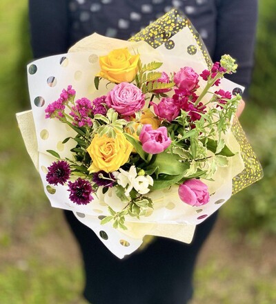 Купить Букет Запах весны  в Минске с бесплатной доставкой заказать в магазине флористики Садовская в Минске