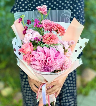 Купить Букет Розовый бум в Минске с бесплатной доставкой заказать в магазине флористики Садовская в Минске