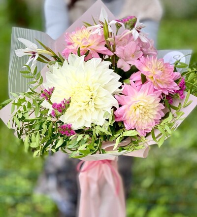 Купить Букет Нежная долгожданная встреча  в Минске с бесплатной доставкой заказать в магазине флористики Садовская в Минске