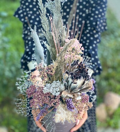 Купить Заказать цветочную композицию Приближение зимы с бесплатной доставкой по Минску в магазине флористики Садовская в Минске