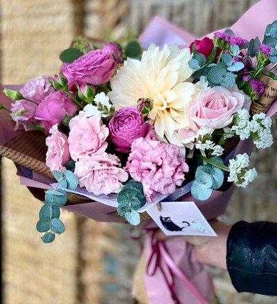 Купить Букет Розовые грезы в Минске с бесплатной доставкой заказать в магазине флористики Садовская в Минске