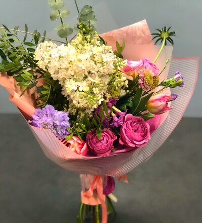 Купить Букет Кокетка Юлия с доставкой в Минске в магазине флористики Садовская в Минске