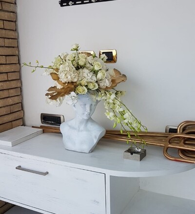 Купить Купить цветочную композицию Эва с бесплатной доставкой в Минске в магазине флористики Садовская в Минске