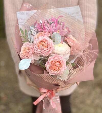 Купить Букет Нежная весна с доставкой по Минску в магазине флористики Садовская в Минске