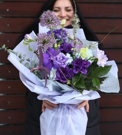 Купить Букет Цветочное послание с доставкой по Минску в магазине флористики Садовская в Минске