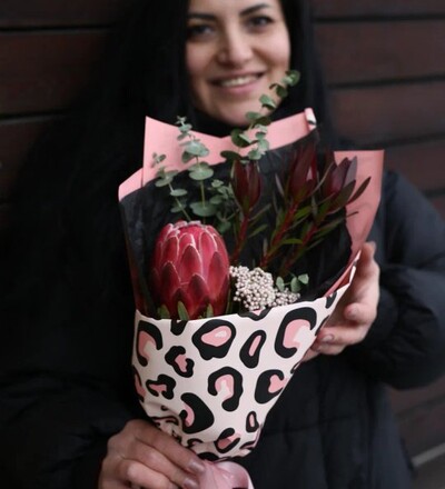 Купить Заказать букет Африка с доставкой в Миснке в магазине флористики Садовская в Минске