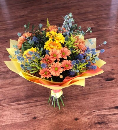Купить Купить букет Оранжевое чудо с доставкой в Минске в магазине флористики Садовская в Минске