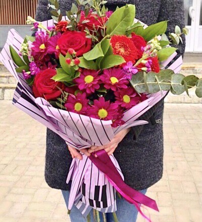 Купить Купить букет Вальс цветов с доставкой в Минске в Минске в магазине флористики Садовская в Минске